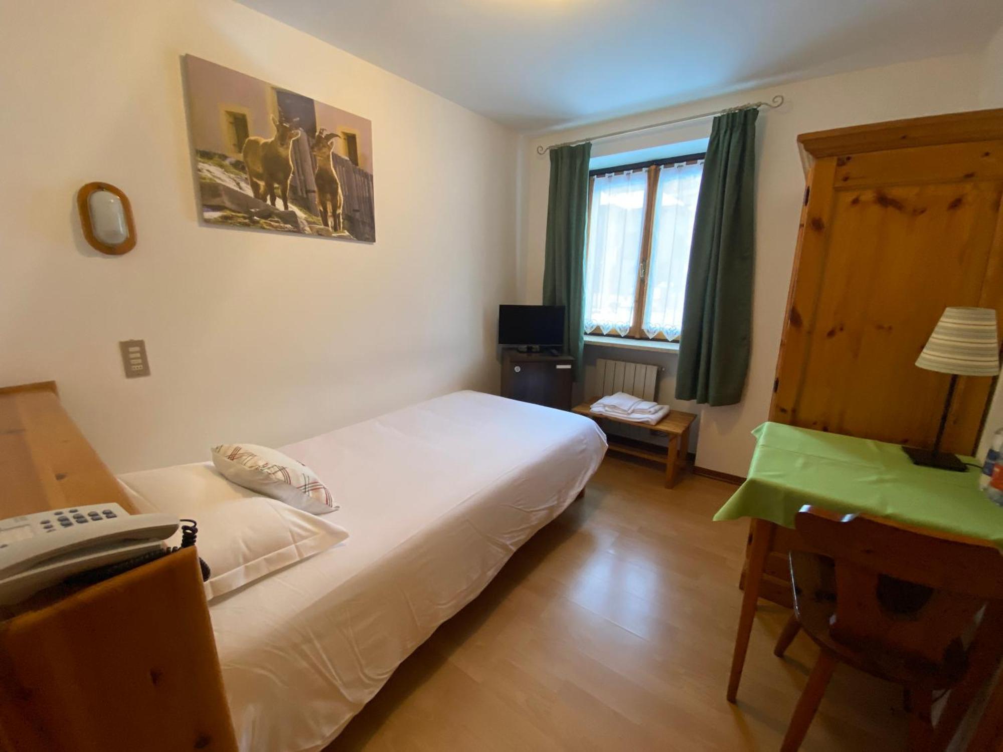 Hotel Col Serena เอตรูเบละส์ ภายนอก รูปภาพ