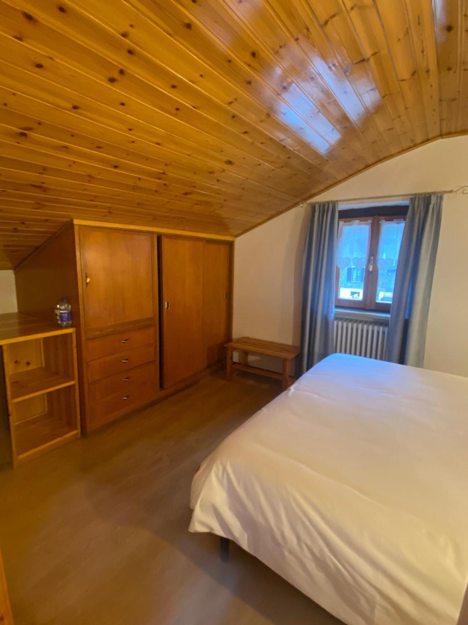 Hotel Col Serena เอตรูเบละส์ ภายนอก รูปภาพ